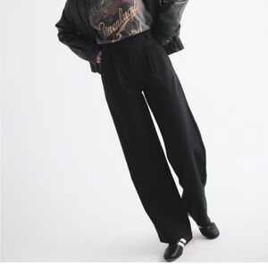 NWT Abercrombie & Fitch Sloane Tailored Wide Leg Pant Black Size 4 / 27